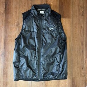 Nike Men's Dark Gray Puffer Vest